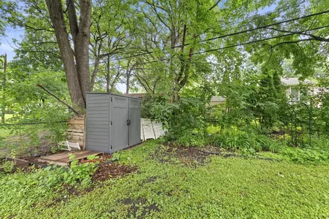 5306 Quebec Avenue N New Hope MN 55428