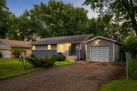 5306 Quebec Avenue N New Hope MN 55428