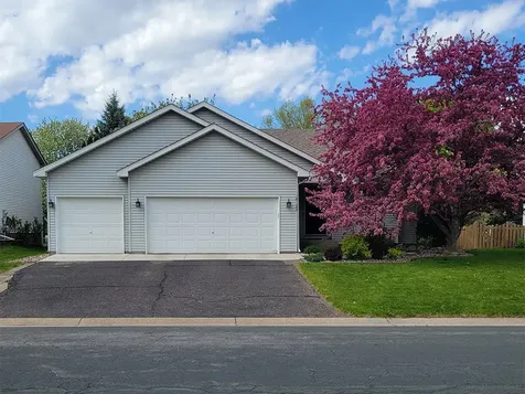 18122 Eventide Way Farmington MN 55024