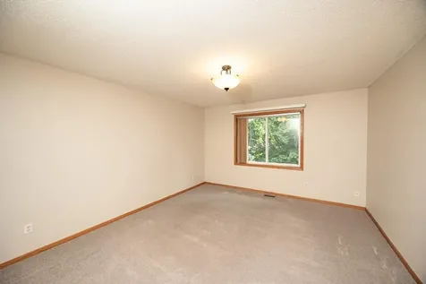 18122 Eventide Way Farmington MN 55024