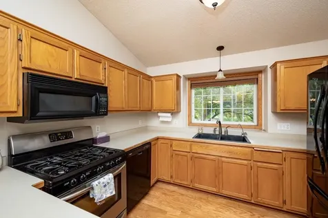 18122 Eventide Way Farmington MN 55024