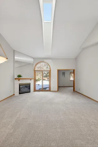 801 Southcross Drive E Burnsville MN 55306