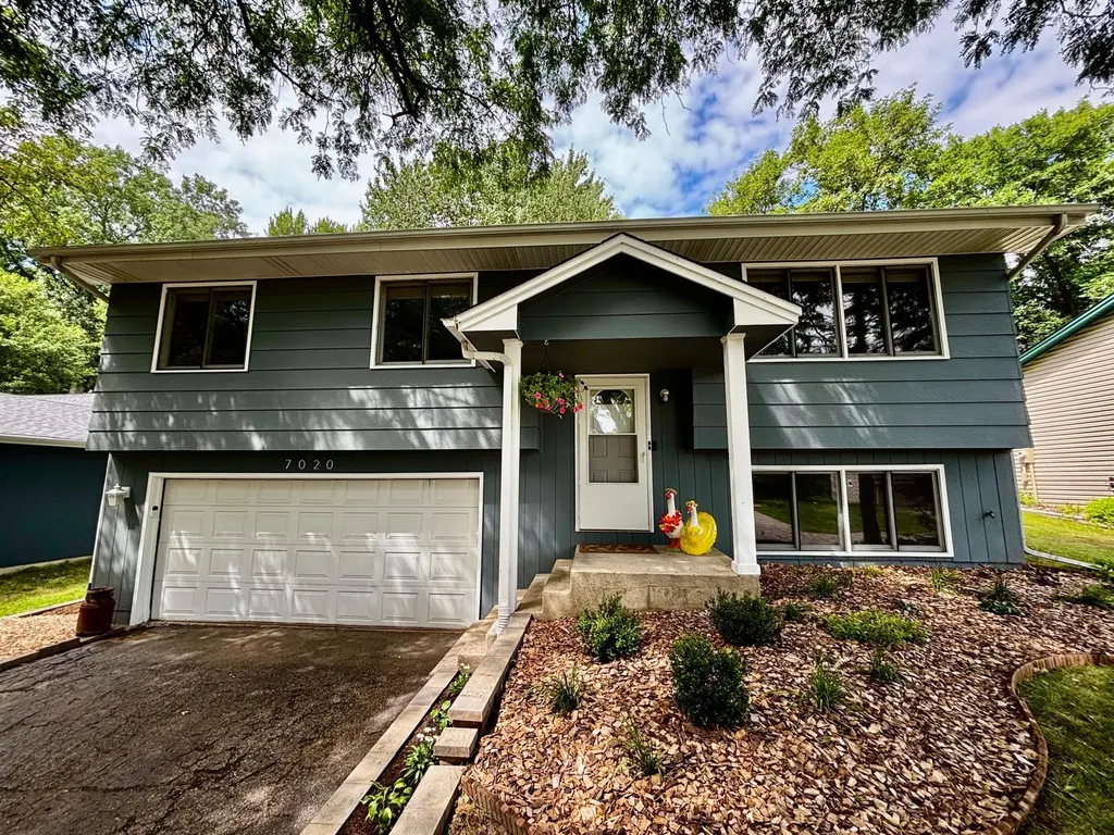 7020 Springhill Circle Eden Prairie MN 55346