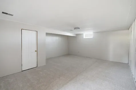 954 Victoria Street Fairmont MN 56031