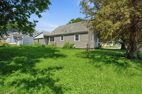954 Victoria Street Fairmont MN 56031