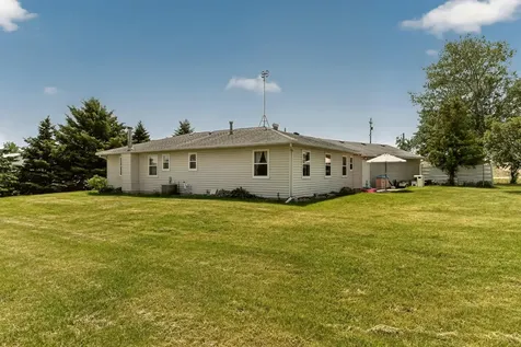 1413 60th Avenue NW Byron MN 55920