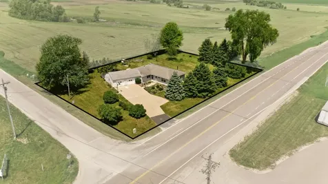 1413 60th Avenue NW Byron MN 55920