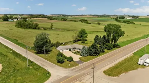 1413 60th Avenue NW Byron MN 55920