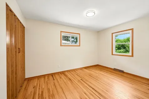 1625 Flag Avenue N Golden Valley MN 55427