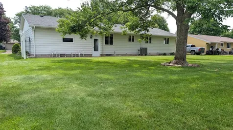 1407 9th Street NW Austin MN 55912