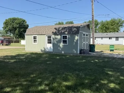725 6th Street S Breckenridge MN 56520