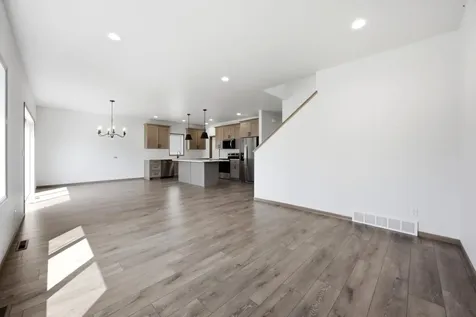 967 61st Avenue W West Fargo ND 58078