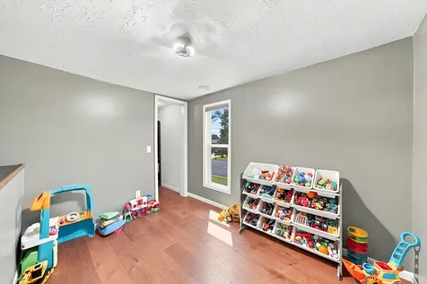 201 N Linden Street Belle Plaine MN 56011