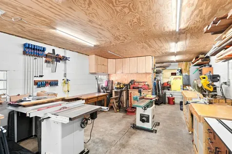 201 N Linden Street Belle Plaine MN 56011