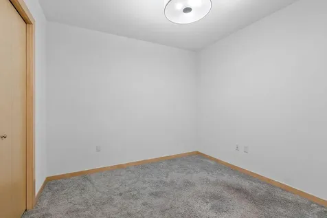 1240 S 2nd Street Minneapolis MN 55415