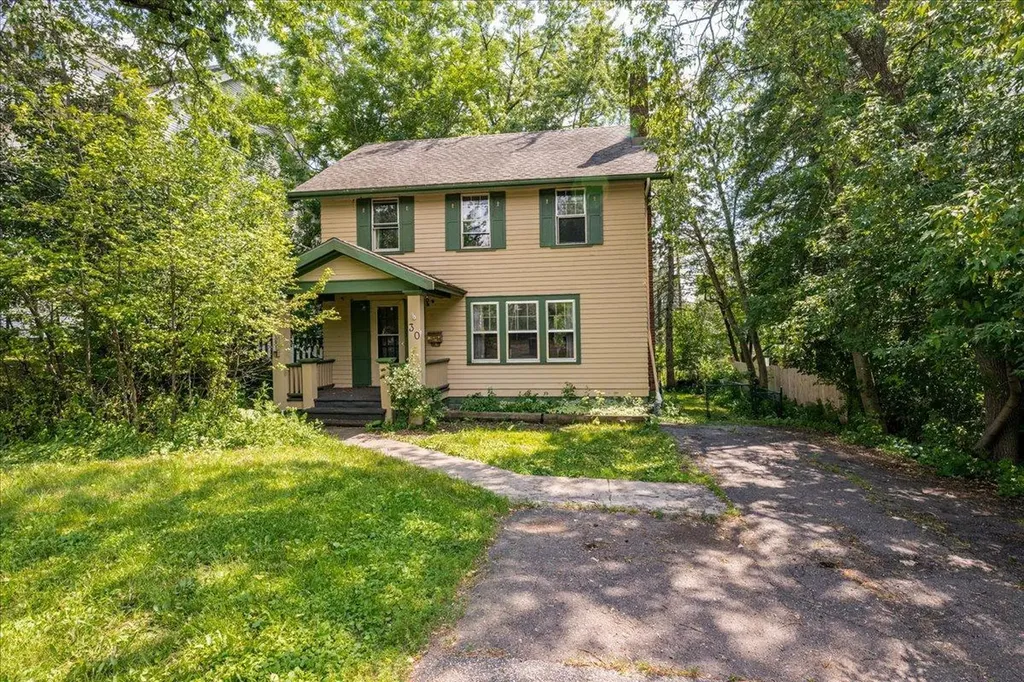 30 W Arrowhead Road Duluth MN 55803