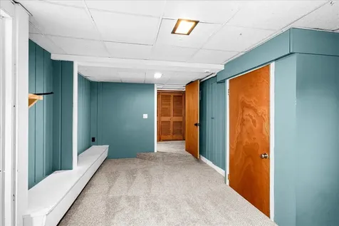 30 W Arrowhead Road Duluth MN 55803