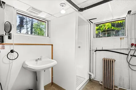 30 W Arrowhead Road Duluth MN 55803