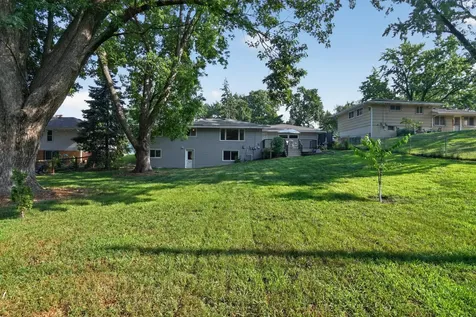 2009 W 83rd Street Bloomington MN 55431