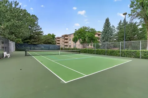 6710 Vernon Avenue S Edina MN 55436