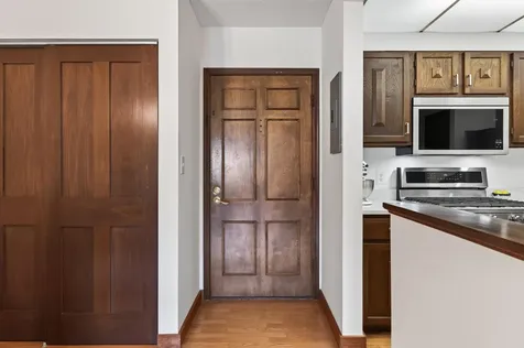 6710 Vernon Avenue S Edina MN 55436