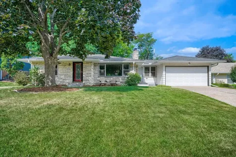 3705 Abbott Avenue N Robbinsdale MN 55422