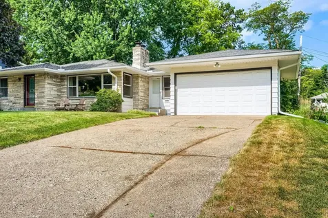 3705 Abbott Avenue N Robbinsdale MN 55422