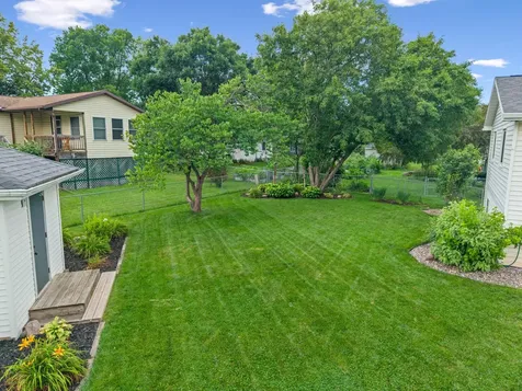 1218 Poplar Street La Crescent MN 55947