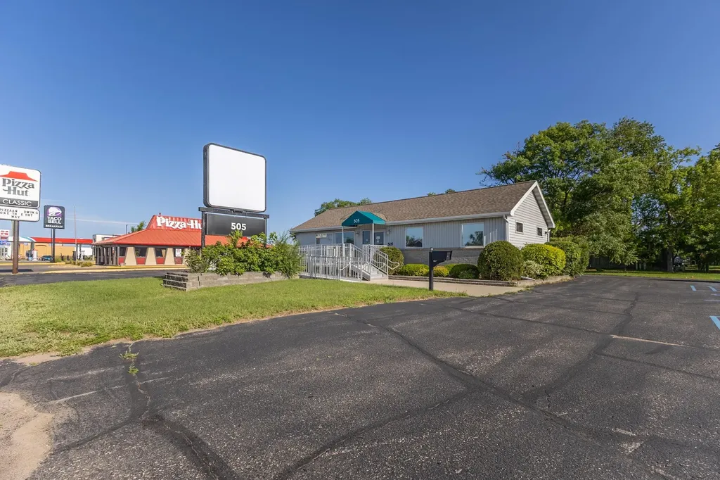 505 Paul Bunyan Drive NW Bemidji MN 56601