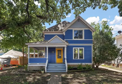 1004 Center Street W Rochester MN 55902