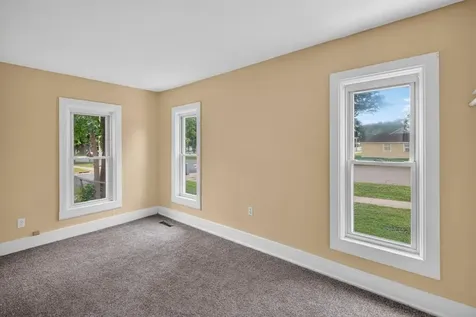 17 2nd Street NE Kasson MN 55944