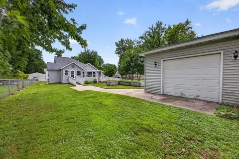 17 2nd Street NE Kasson MN 55944
