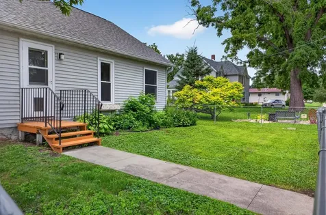 17 2nd Street NE Kasson MN 55944