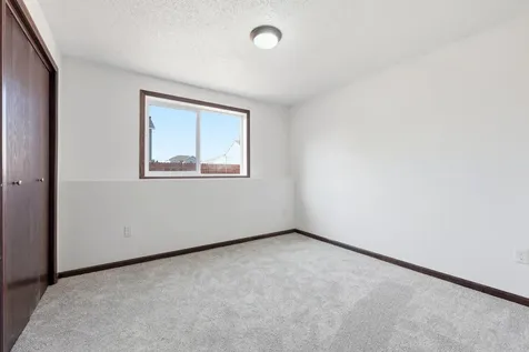 4260 Russet Avenue S Fargo ND 58104