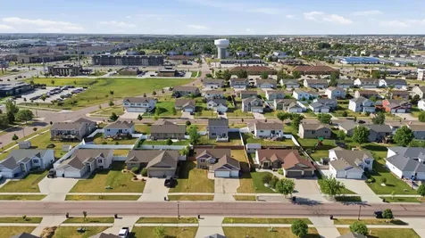 4260 Russet Avenue S Fargo ND 58104
