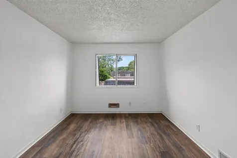 3750 Conroy Trail E Inver Grove Heights MN 55076