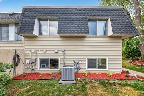 3750 Conroy Trail E Inver Grove Heights MN 55076