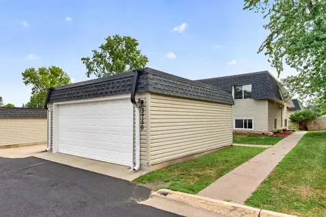 3750 Conroy Trail E Inver Grove Heights MN 55076