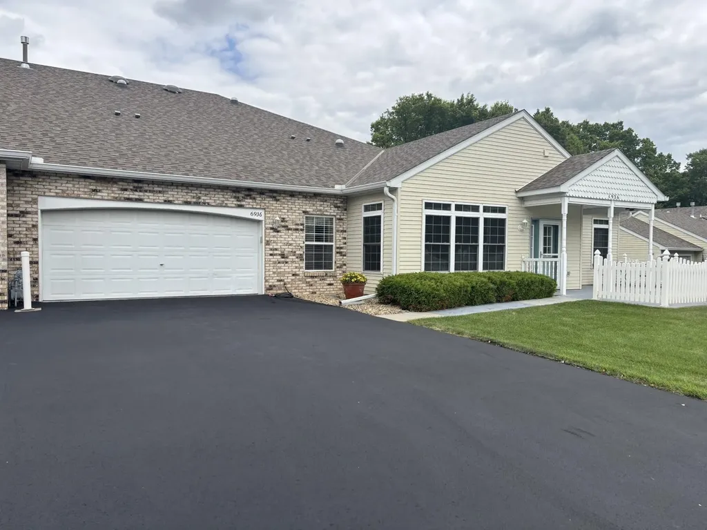 6936 Inverness Court Inver Grove Heights MN 55077