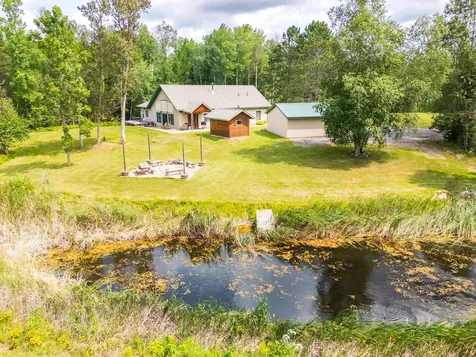 52671 Becker Road Bigfork MN 56628