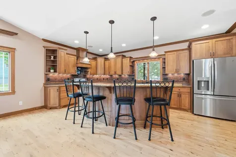 3123 Crestwood Drive NE Alexandria MN 56308