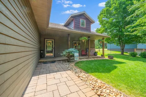 3123 Crestwood Drive NE Alexandria MN 56308