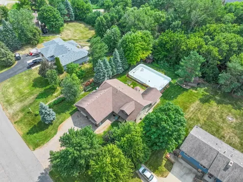 3123 Crestwood Drive NE Alexandria MN 56308