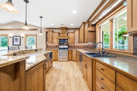 3123 Crestwood Drive NE Alexandria MN 56308