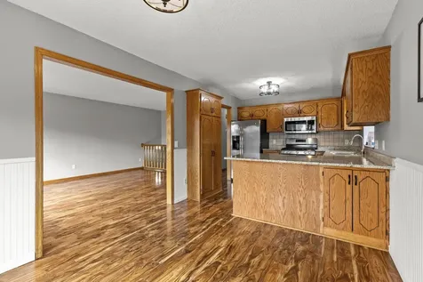 14366 Europa Avenue Apple Valley MN 55124