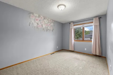 14366 Europa Avenue Apple Valley MN 55124