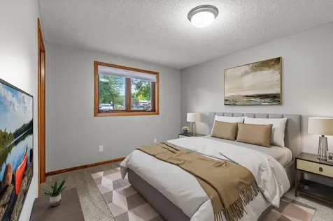 14366 Europa Avenue Apple Valley MN 55124
