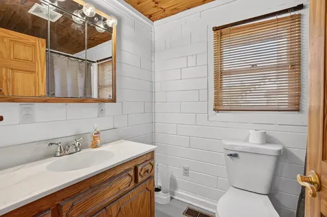 201 4th Street NE Crosby MN 56441