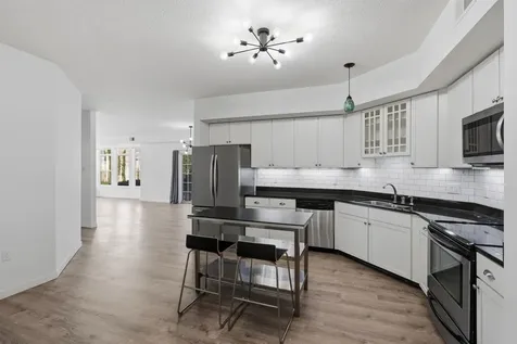 4132 Vernon Avenue S Saint Louis Park MN 55416