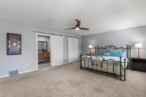 5550 Bimini Drive Minnetonka MN 55343